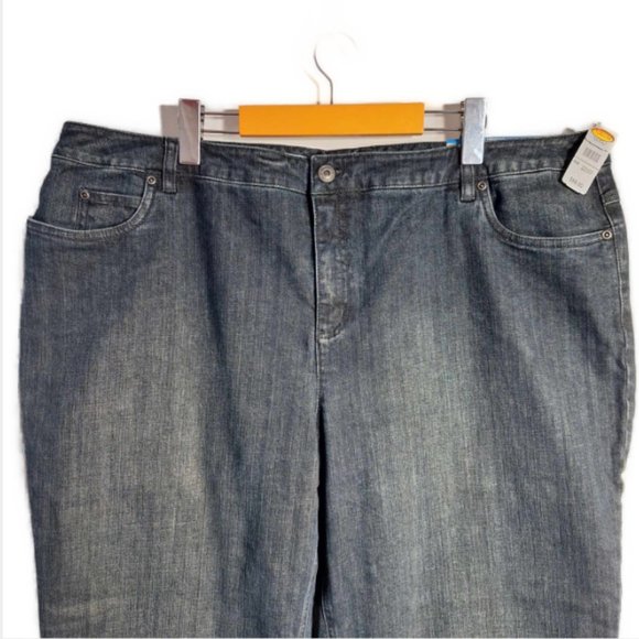 Talbots Classic Fit High-Rise Straight Leg Black Jeans Size 22WP - Picture 2 of 13